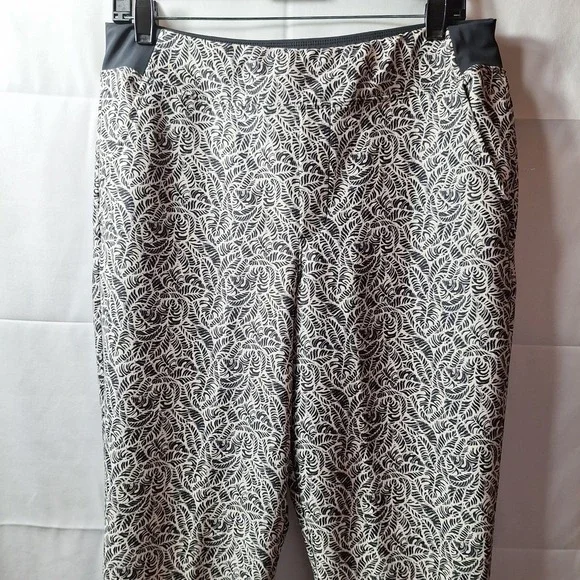 TOMMY BAHAMA Everyday Active All-Over Leaf Print Pant Sz M Pull-On Stretch EUC! - Picture 4 of 10